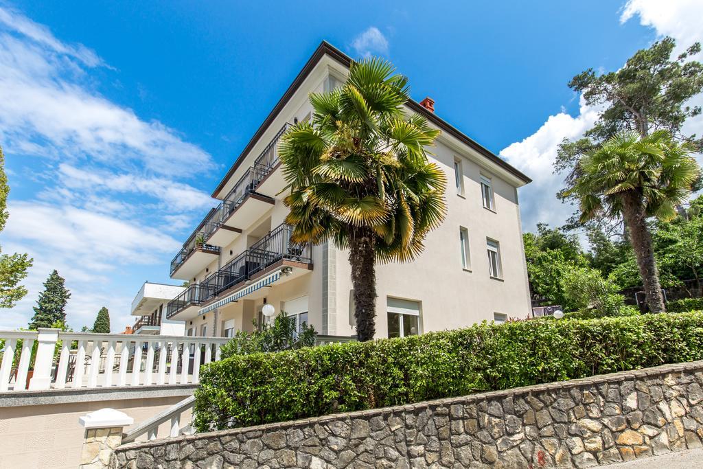 Apartments & Rooms Milcetic M Malinska Exterior foto