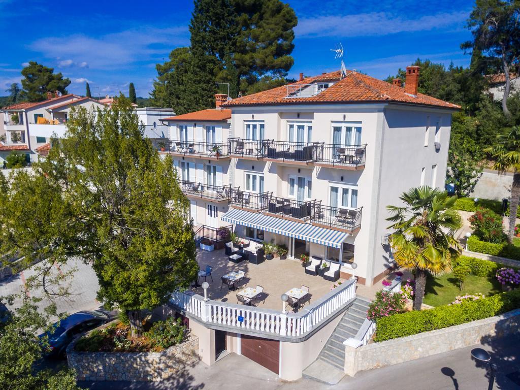 Apartments & Rooms Milcetic M Malinska Exterior foto
